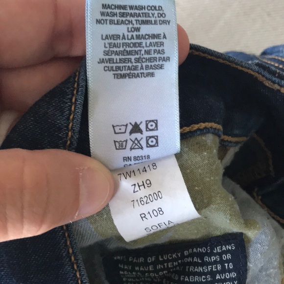 Lucky Brand Sofia Boot jeans - Picture 5 of 5